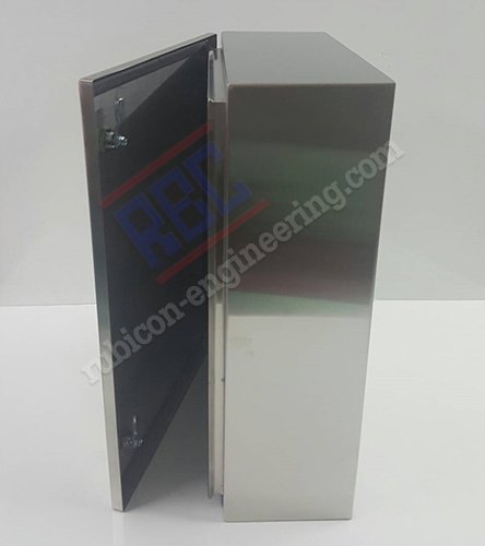 กล่องสแตนเลส,ตู้สแตนเลส,สแตนเลส,Stainless Enclosure, ตู้คอนโทรลสแตนเลส,ตุ้ไฟสแตนเลส,stainless304,สแตนเลส304,ตู้ MDBสแตนเลส,ตู้คอนโทรล,ตู้,ตู้งานไฟฟ้า,ตู้ไฟ,ตู้ควบคุมไฟฟ้าตู้สวิทช์บอร์ด,กล่องแยกสแตนเลส,ป้องกันการระเบิดบล็อกterminal,ตู้ควบคุมสแตนเลส,ตู้เมนไฟฟ้า,ตู้ควบคุมระบบไฟฟ้า,ตู้คอนโทรลมอเตอร์,กล่องไฟฟ้า,MDB,รับทำตู้ไฟรับทำตู้คอนโทรล,รับผลิตตู้เหล็ก,รับผลิตตู้MDB, รับผลิตตู้ไฟฟ้า,ออกแบบและผลิตตู้ควบคุม,ทำตู้รับสแตนเลส,Boxstainless,Stainlesscabinet,CBStainless,Stainless cabinet,cabinet,junction box ,explosion proof,terminal block